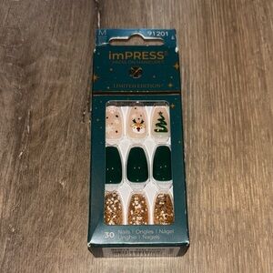 imPRESS Christmas Theme Press On Nails